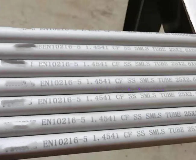 Tubo Sin Costura De Acero Inoxidable 1.4550 Para Calderas E Intercambiadores De Calor